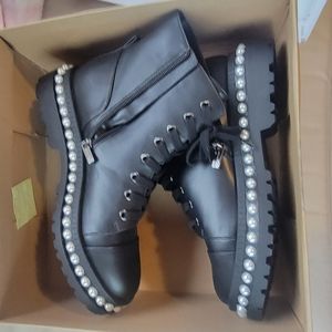 Jessica Simpson black boots nib